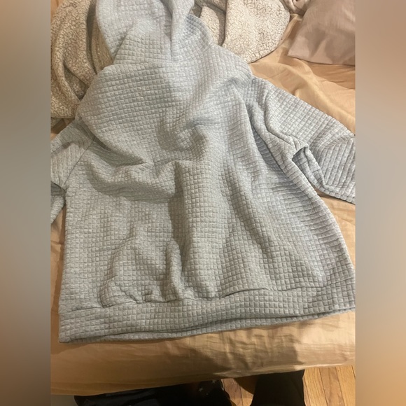 Grey quilted hoodie - Picture 9 of 12